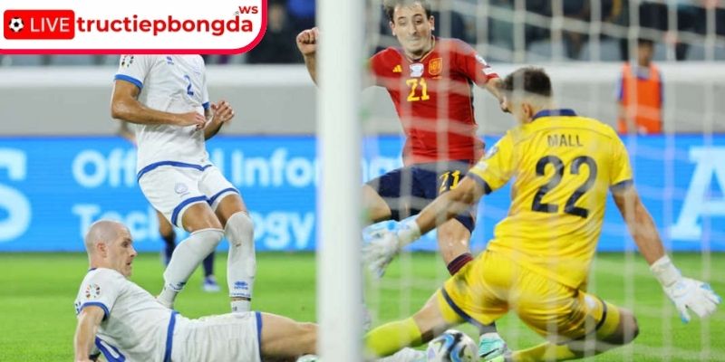Chọn đội có lối chơi tấn công