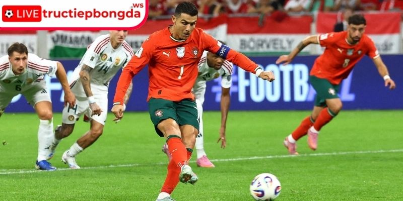 Quyết định thay Ronaldo: Tính toán chiến thuật hay dấu hiệu bất ổn?